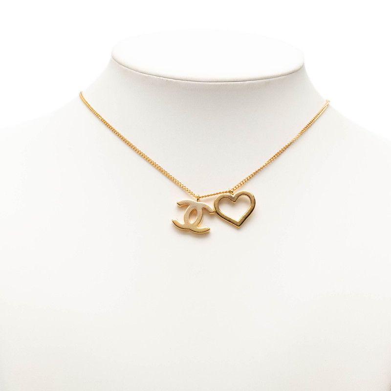 Chanel CC Logo Open Heart Chain Pendant 04P Gold Plated — view 6