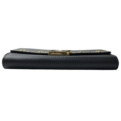 Louis Vuitton Portefeuille Capucines Studded Wallet — view 5