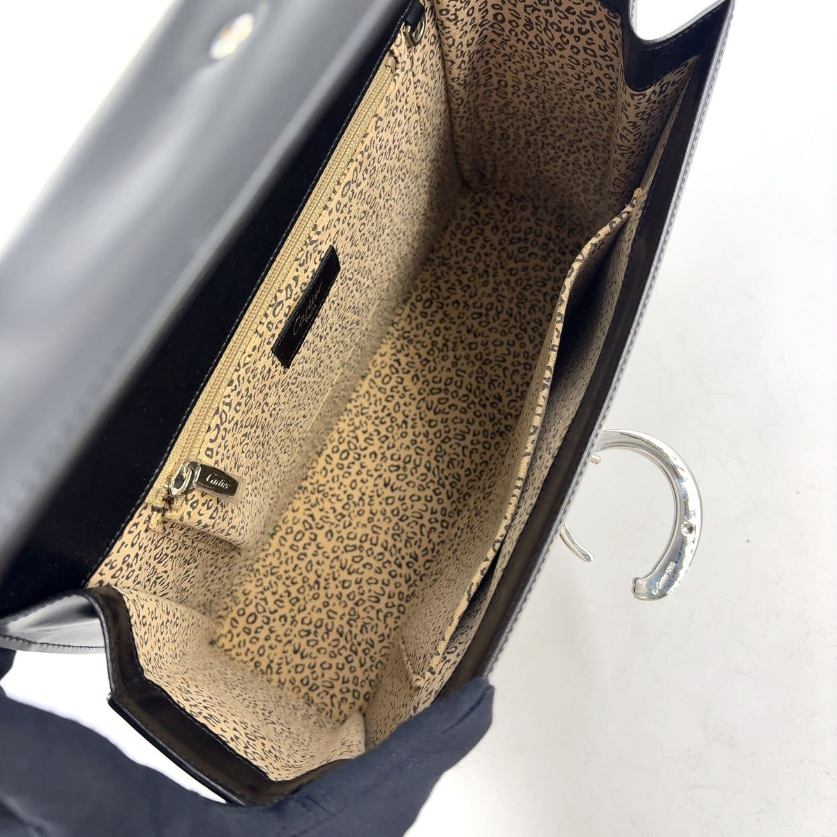Cartier Panthere Leather Black Handbag Silver — view 3