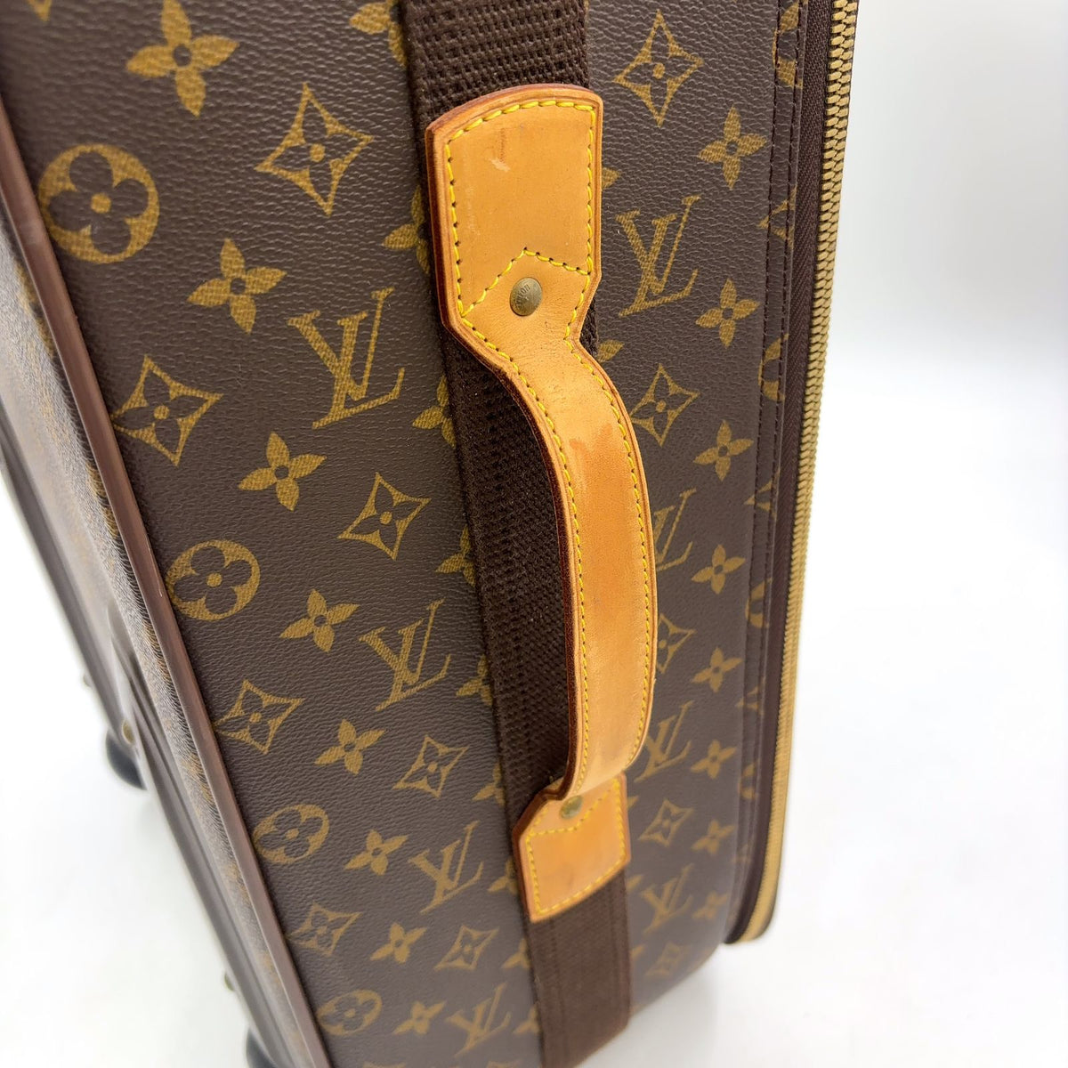 Louis Vuitton Pegase 55 Travel Bag Leather Brown Light Gold — view 8