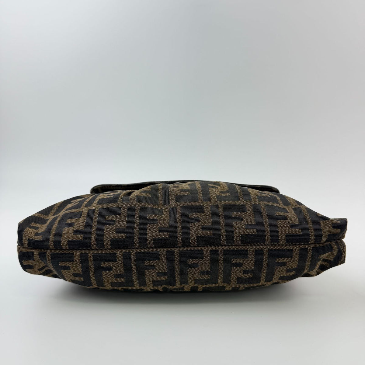Fendi Zucca Chef Flap Shoulder Bag Canvas Brown Dark Gold Vintage — view 7