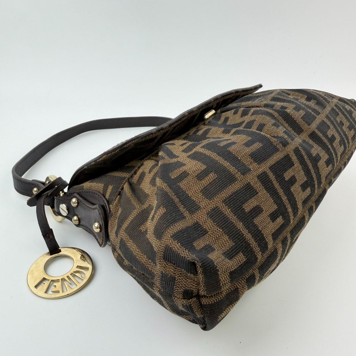 Fendi Zucca Chef Flap Shoulder Bag Canvas Brown Dark Gold Vintage — view 8