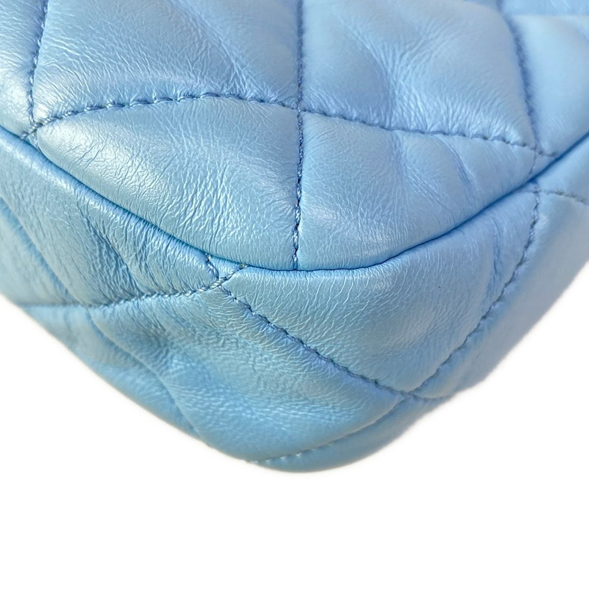 Chanel Shoulder Bag Mini Quilted Light Blue Lambskin — view 8