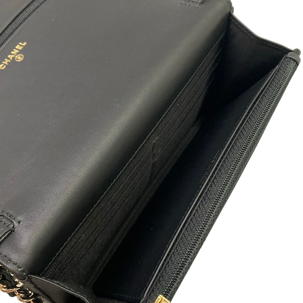 Chanel Wallet Quilted Black Chain Leather Shoulder Bag — view 4