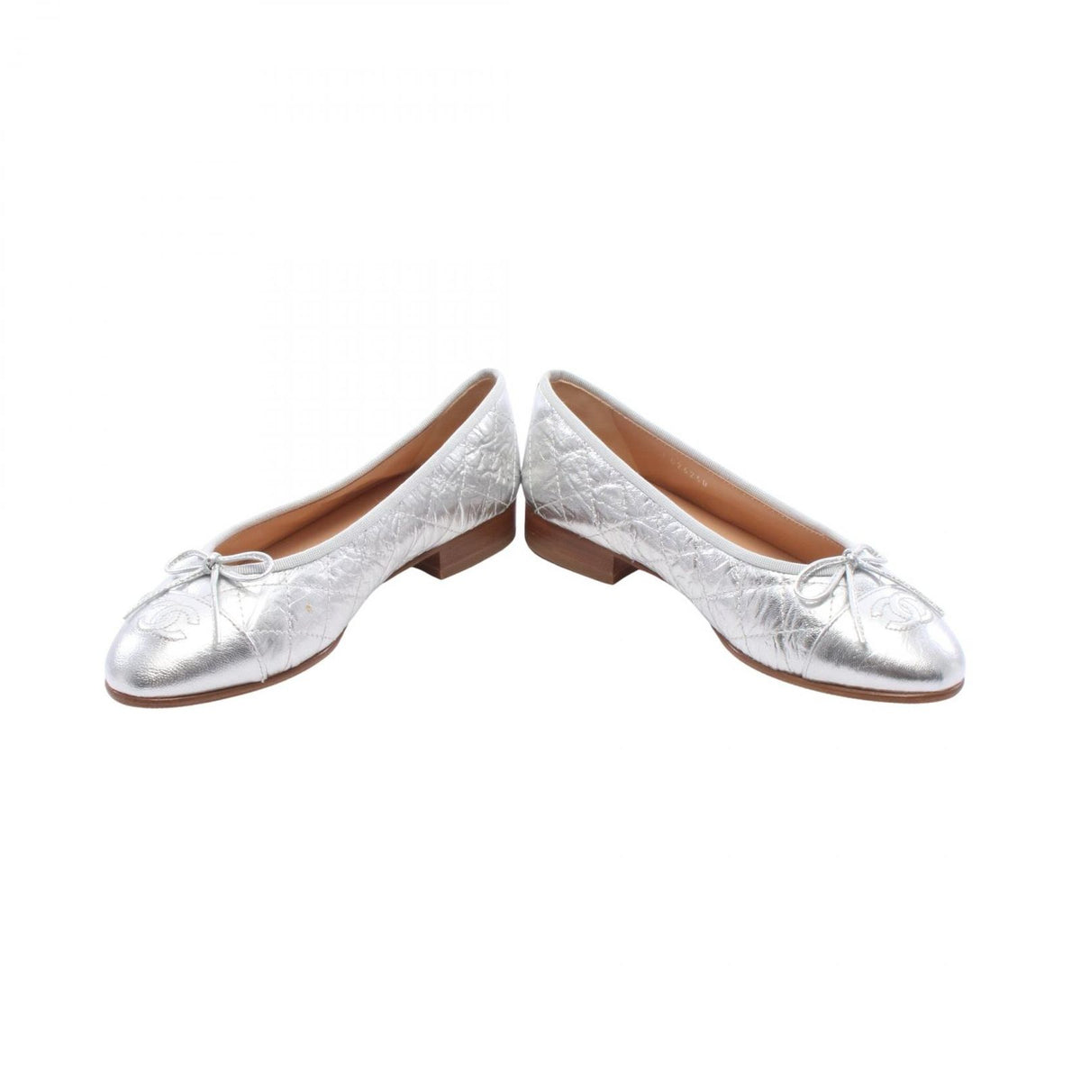 Chanel Pumps Ballerina Quilted CC Logo Leather Ballet Shoes — view 3