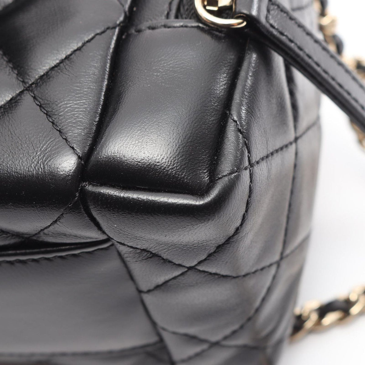 Chanel Shoulder Bag Quilted Vanity 2-Way Black Lambskin Chain — view 8