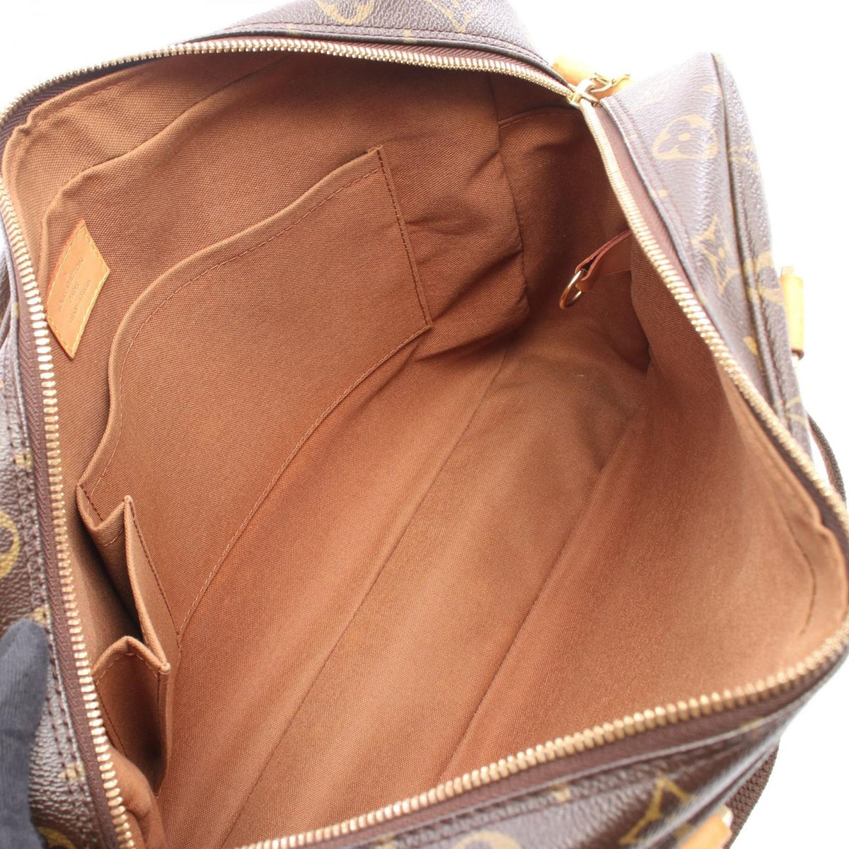 Louis Vuitton Handbag Sac Bosphore Monogram Leather — view 3