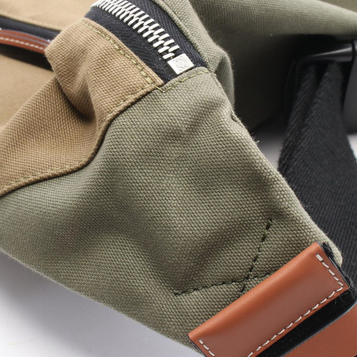 Loewe Backpack Anagram Bum Bag XL Khaki Canvas Leather — view 5