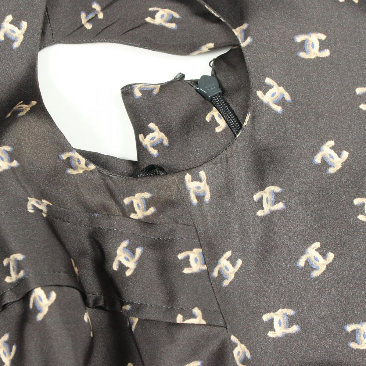 Chanel Dress CC Logo Sleeveless Silk — view 6
