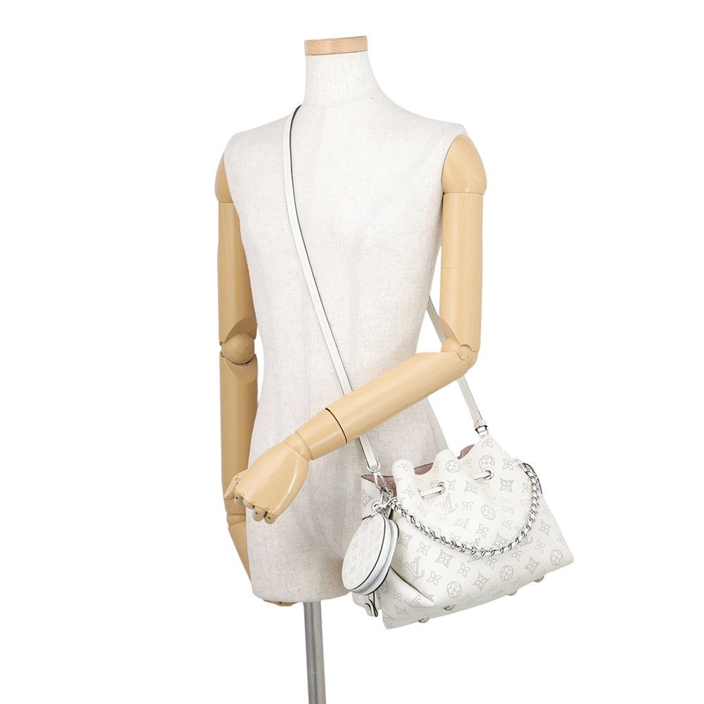 Louis Vuitton Shoulder Bag Monogram Mahina Bella 2-Way — view 5
