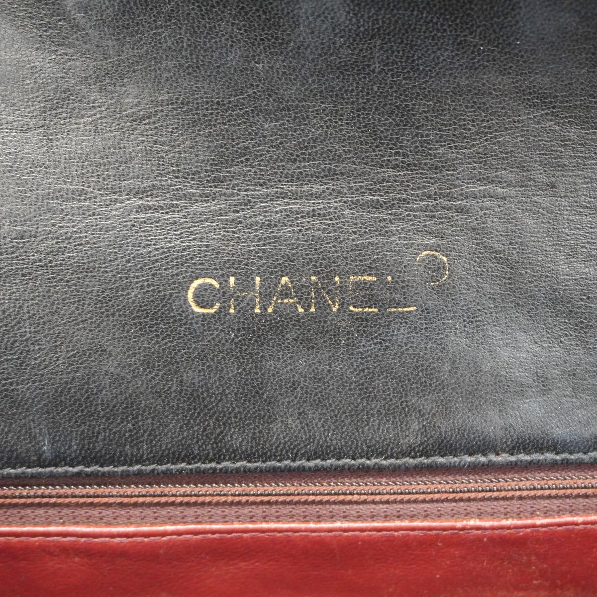 Chanel Shoulder Bag Quilted Lambskin Black Gold — view 5