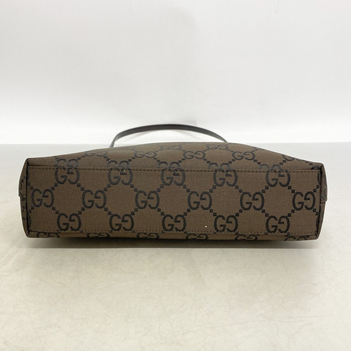 Gucci Shoulder Bag GG Nylon Brown — view 3
