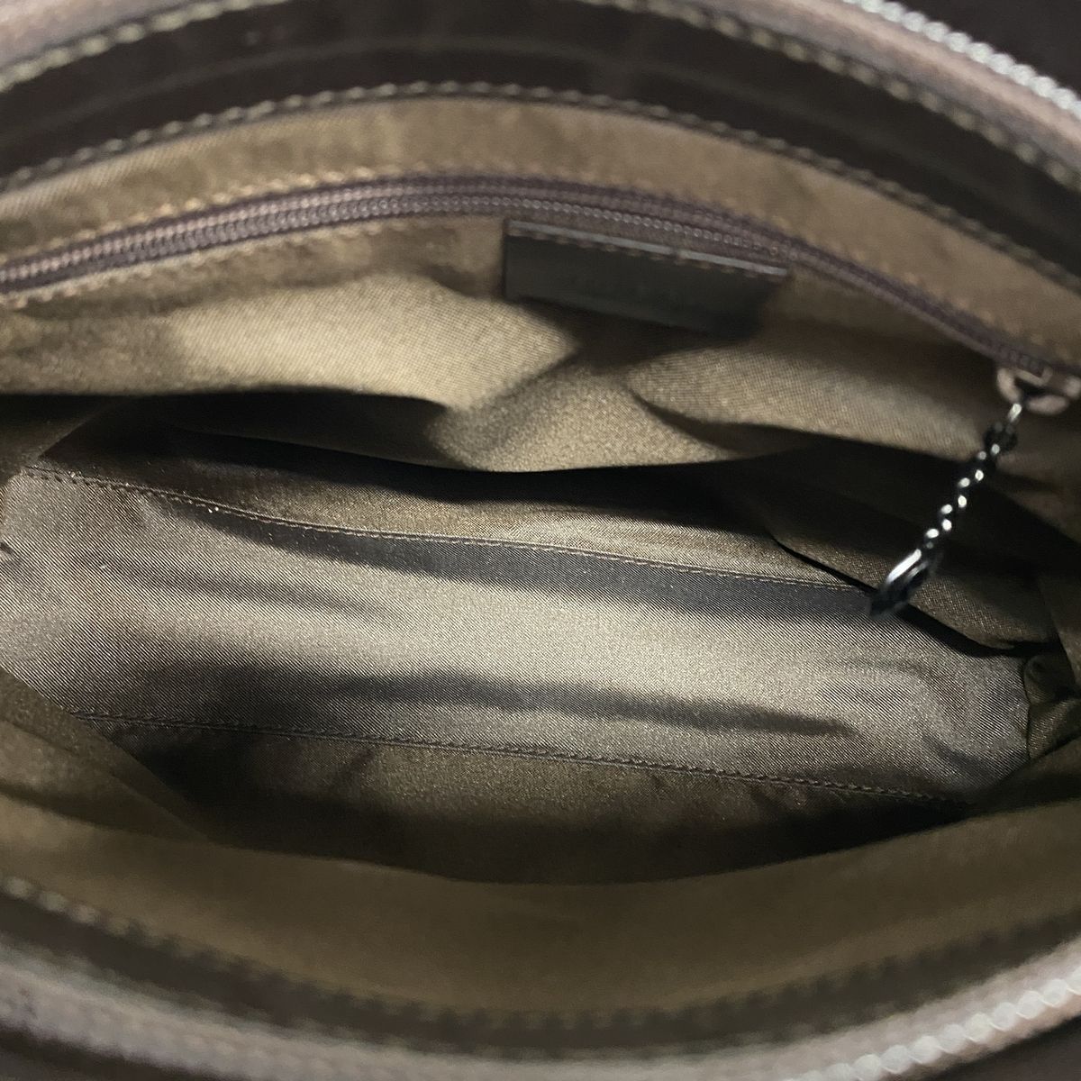 Gucci Shoulder Bag GG Nylon Brown — view 4