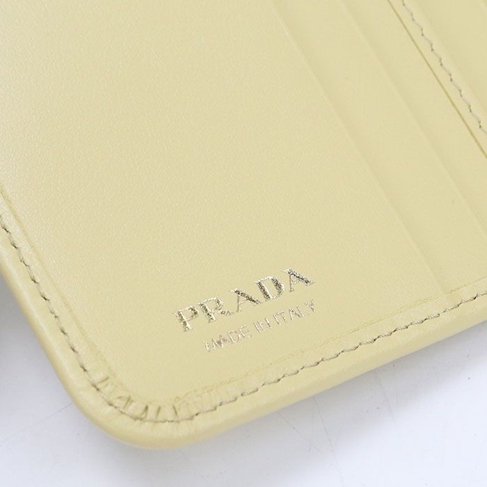 Prada Bifold Wallet Calfskin — view 6