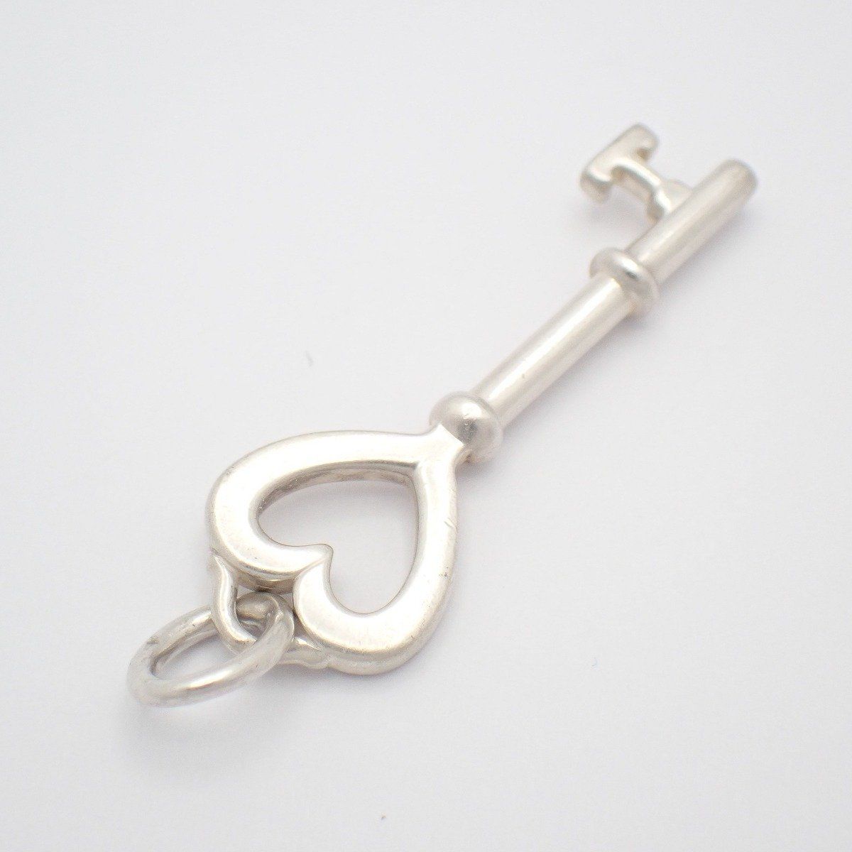 Tiffany & Co Heart Key Pendant 925 Sterling Silver — view 2