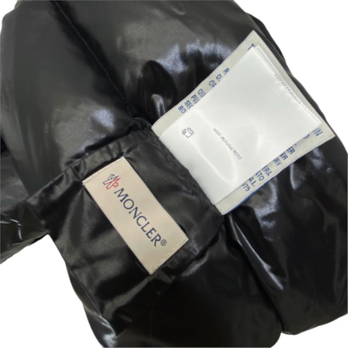 Moncler Velour Down Scarf Rayon Silk Black — view 4