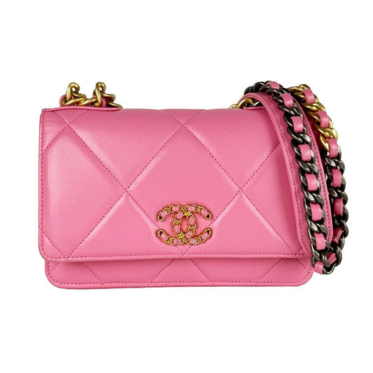 Chanel Chain Wallet Shoulder Bag
