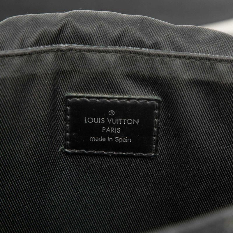 Louis Vuitton Damier Graphite District PM NM Crossbody Shoulder Bag Black — view 6