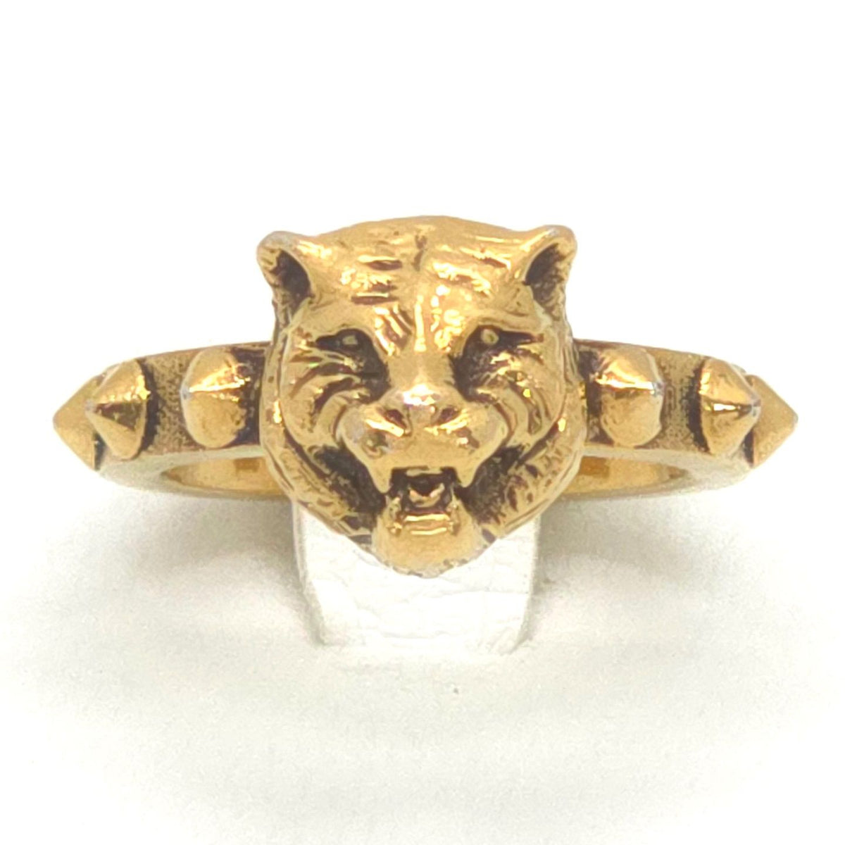 Gucci Cat Head Studs Ring Gold Tone Metal Aging Finish