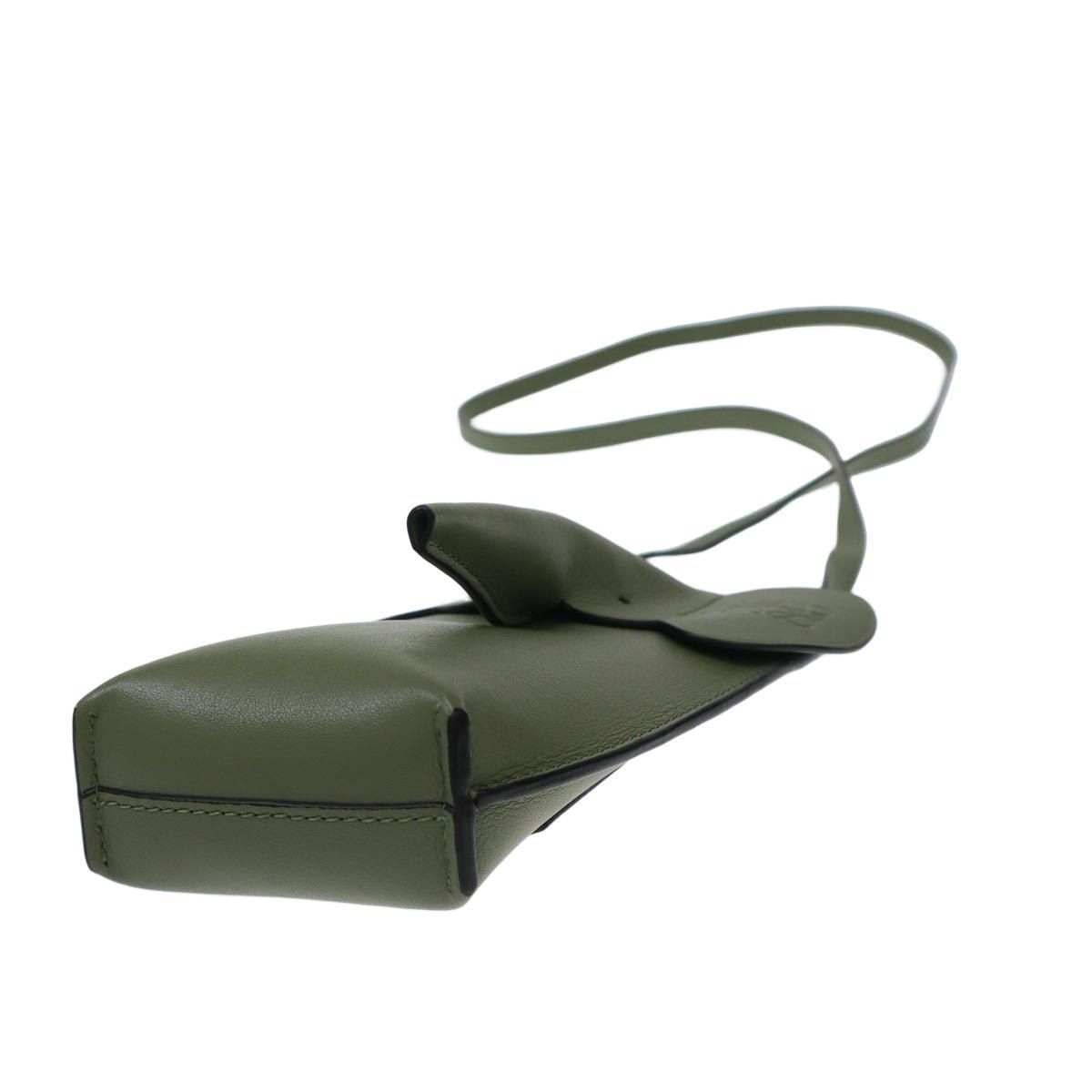 Loewe Elephant Pocket Shoulder Bag Green — view 4