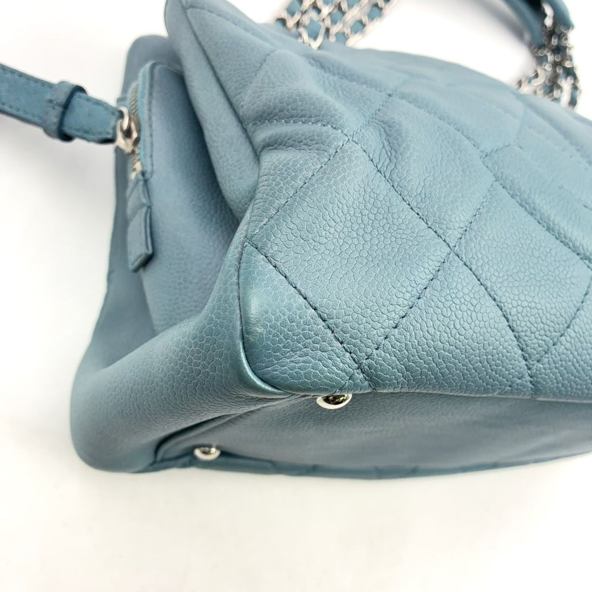 Chanel CC Logo Quilted Caviar Leather Blue Chain Shoulder Bag Silver — view 8