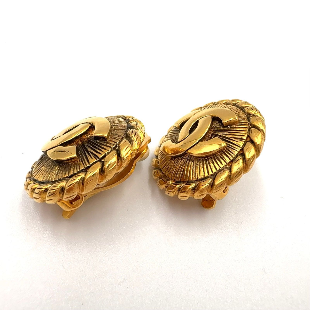 Chanel CC Logo Vintage Gold Plated Earrings — view 7