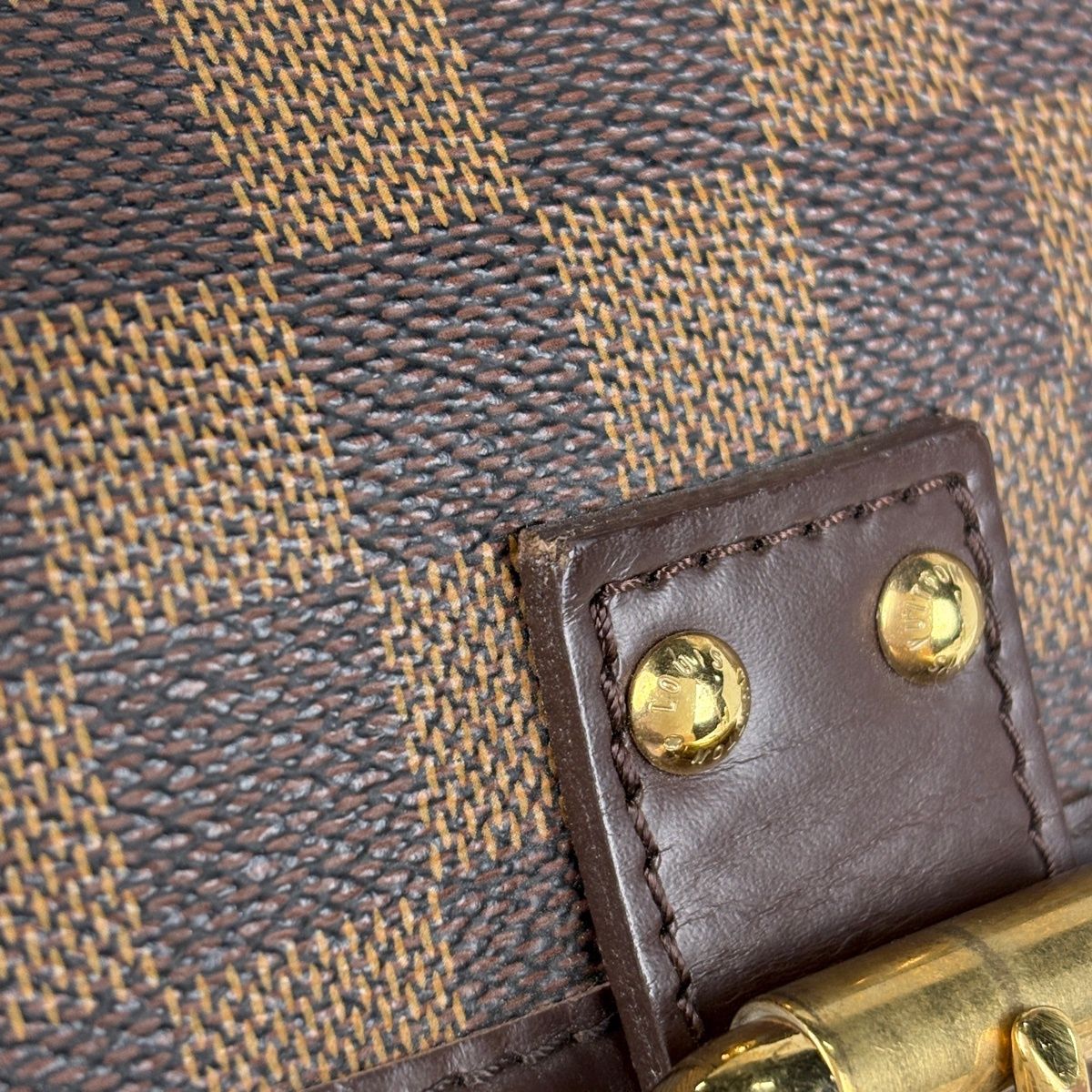 Louis Vuitton Highbury Shoulder Bag Damier Brown — view 5