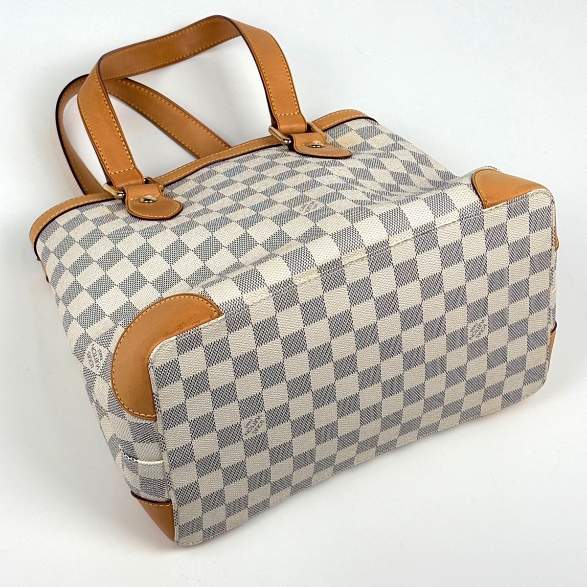Louis Vuitton Hampstead PM Tote Bag Damier Azur White — view 2