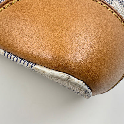 Louis Vuitton Hampstead PM Tote Bag Damier Azur White — view 3