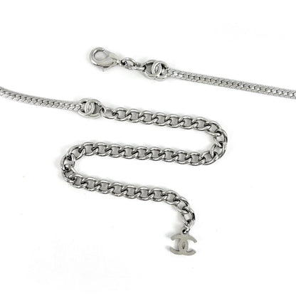 Chanel Necklace CC Logo Silver Plated — view 3
