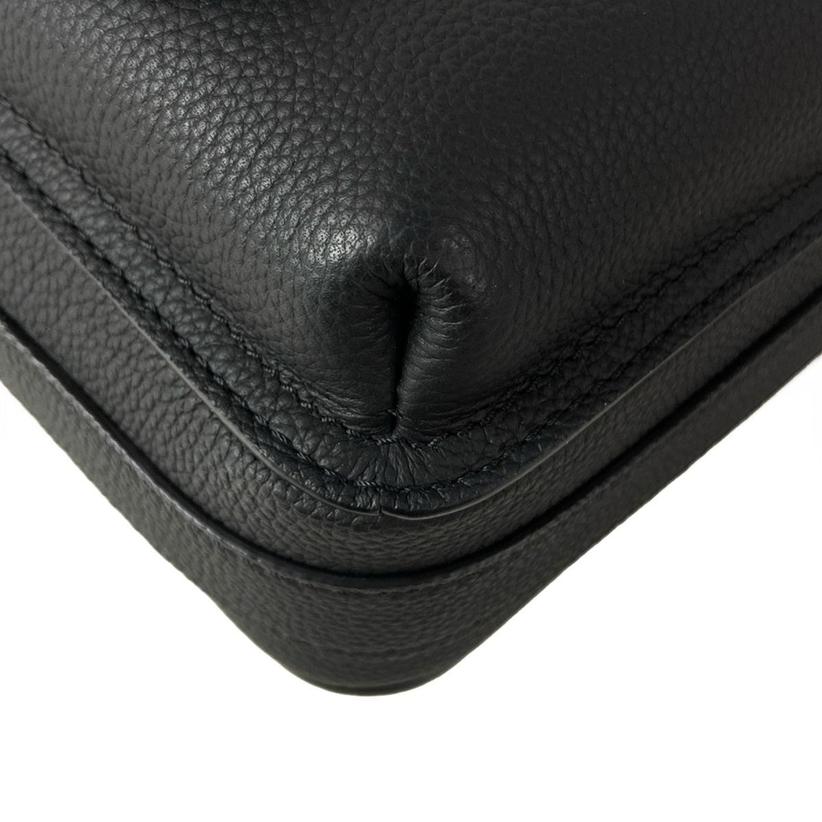 Louis Vuitton Shoulder Bag LV Aerogram Boarding Messenger Black Leather Cowhide — view 7