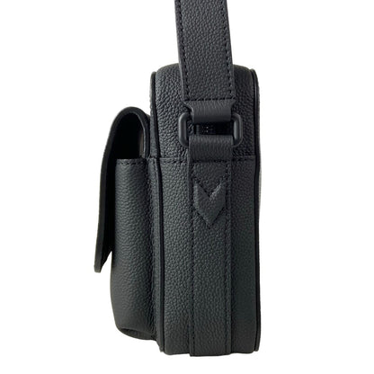 Louis Vuitton Shoulder Bag LV Aerogram Boarding Messenger Black Leather Cowhide — view 4