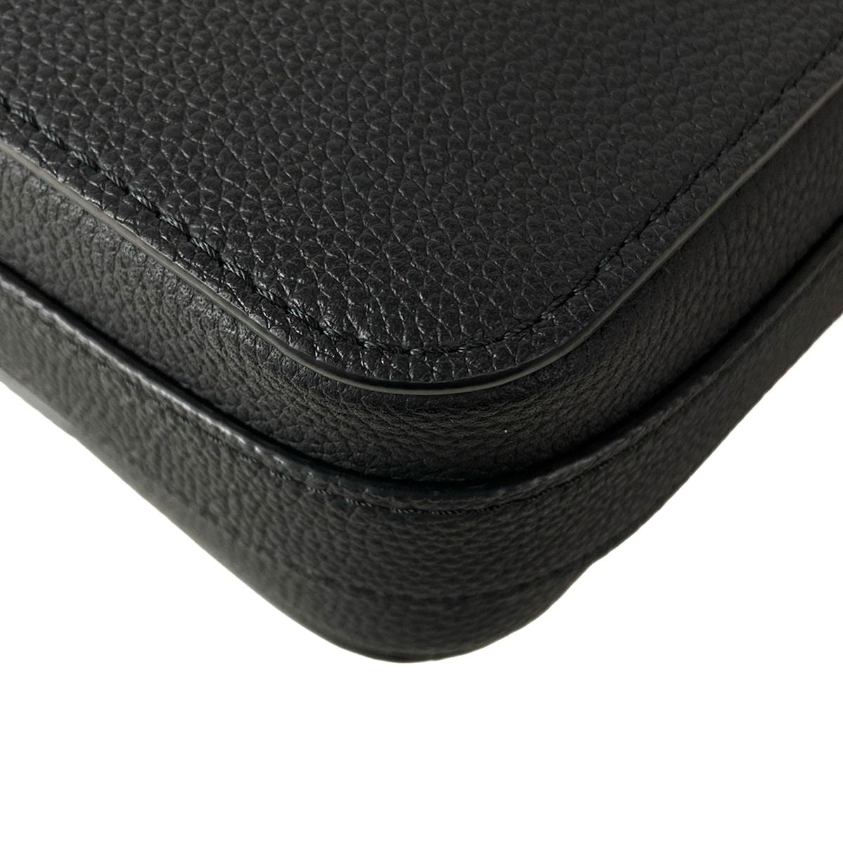 Louis Vuitton Shoulder Bag LV Aerogram Boarding Messenger Black Leather Cowhide — view 8
