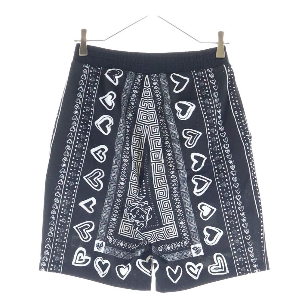 Versace Bandana Print All Over Shorts Pants Black — view 2