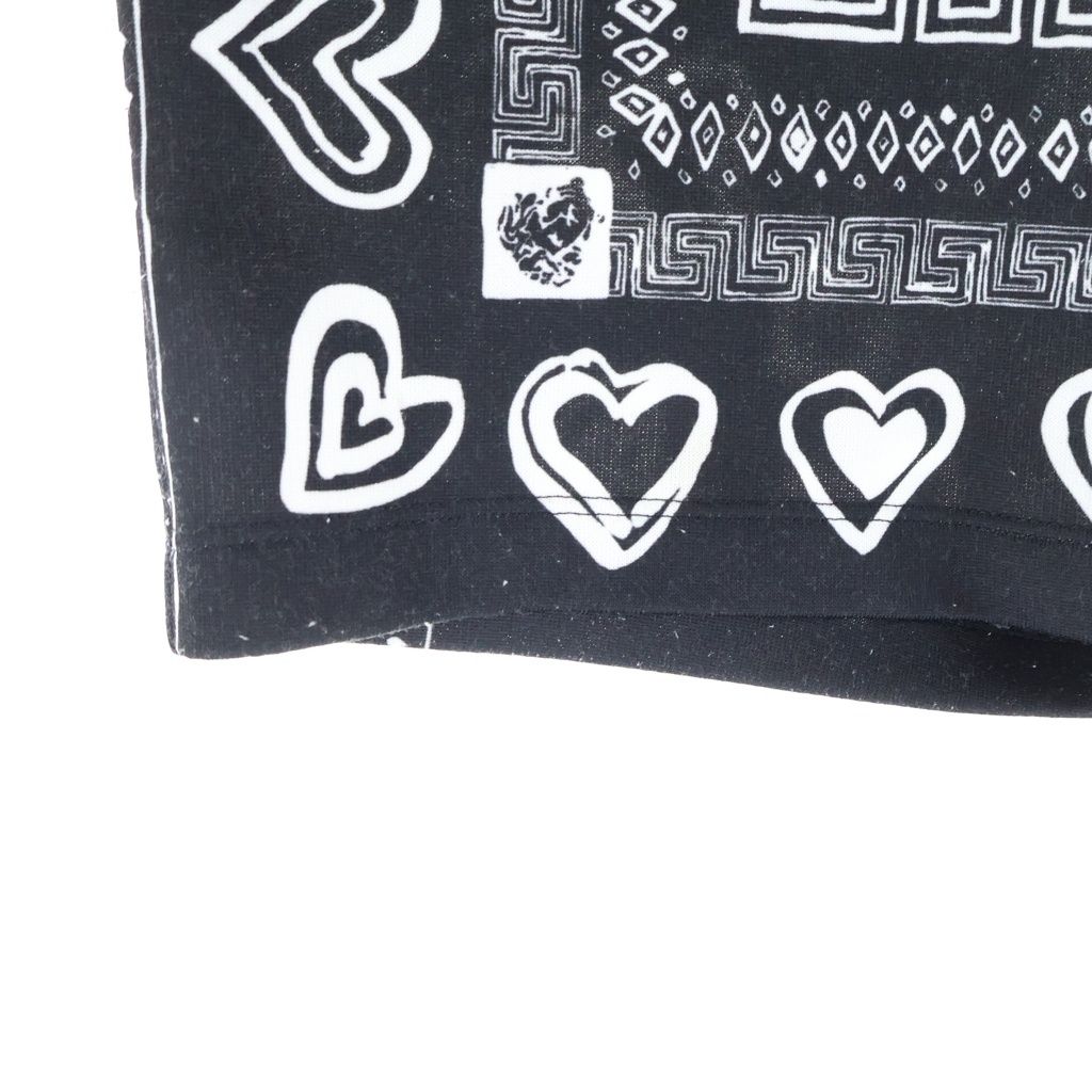 Versace Bandana Print All Over Shorts Pants Black — view 5
