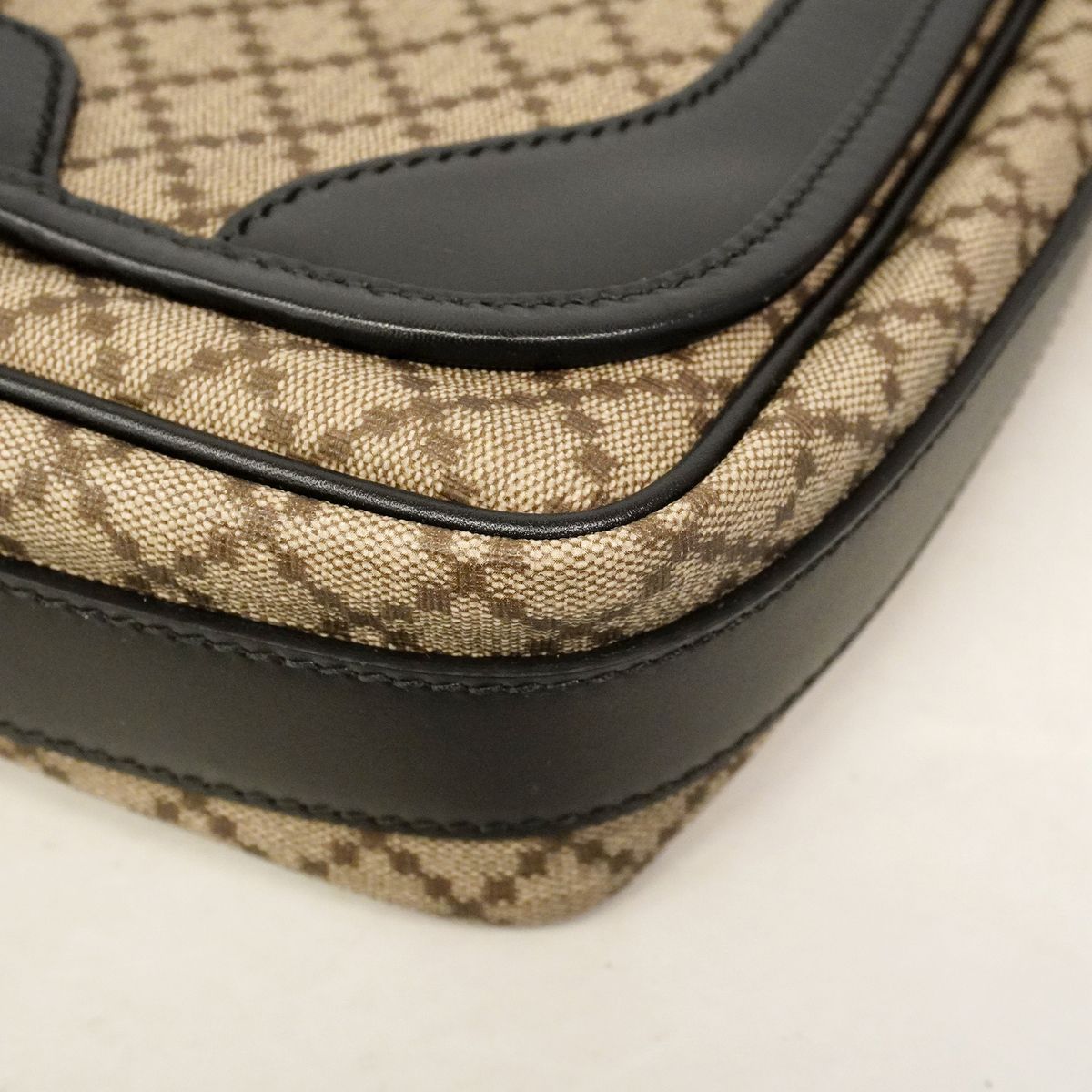 Gucci Shoulder Bag Diamante Beige Black Silver — view 6