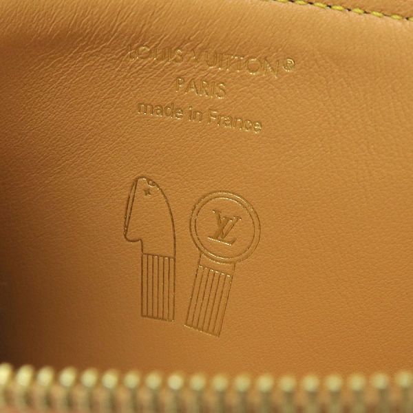Louis Vuitton Card Case LV Tape — view 5