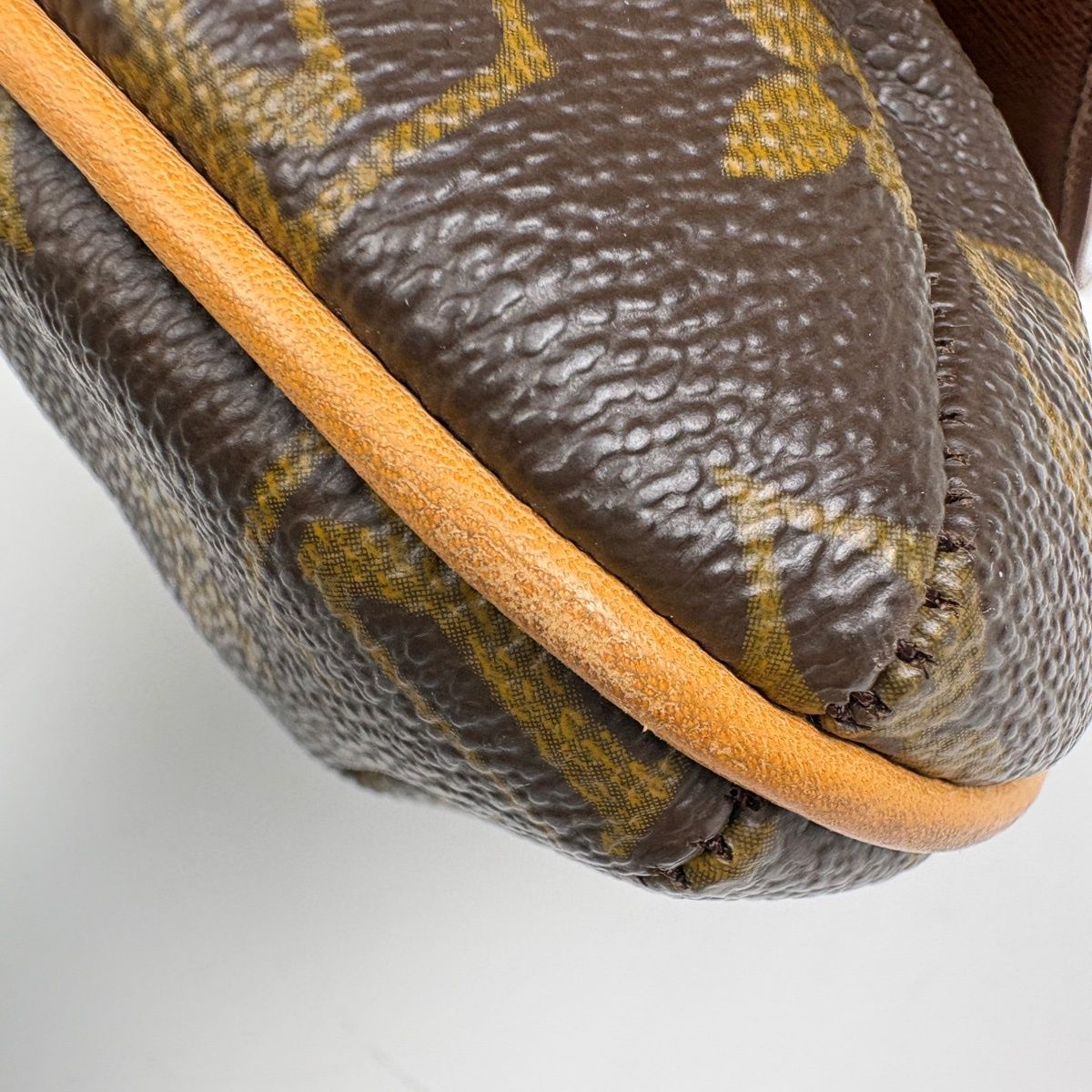 Louis Vuitton Musette Salsa Short Shoulder Bag Monogram Brown — view 3