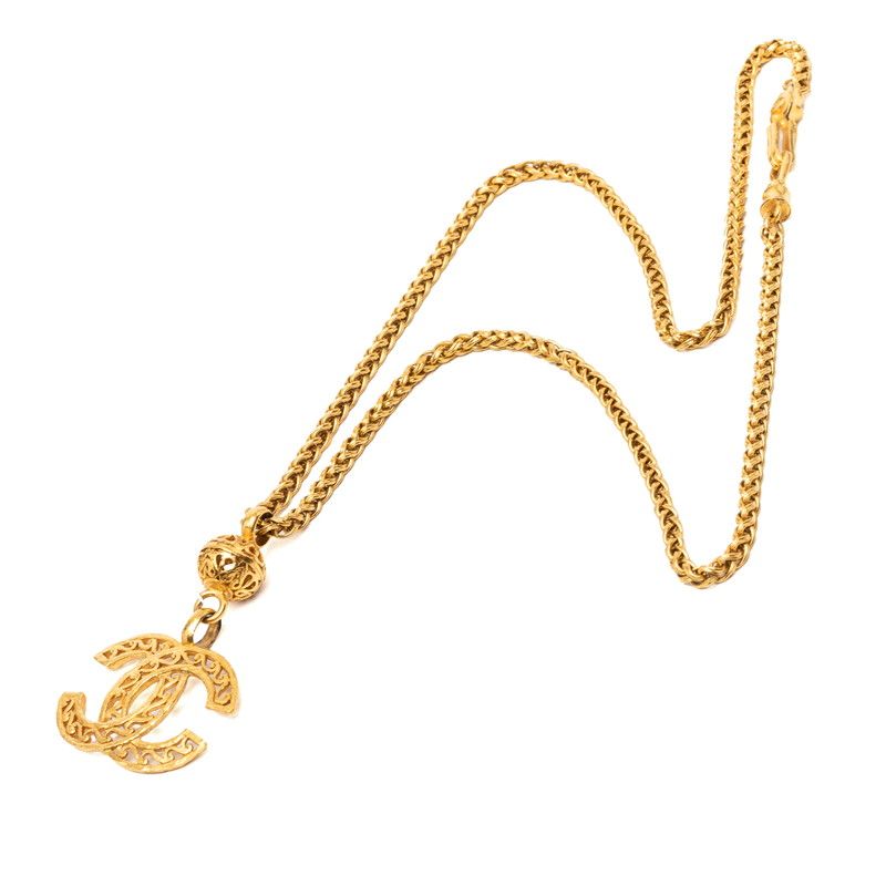 Chanel Vintage CC Logo Chain Necklace Gold Plated — view 3