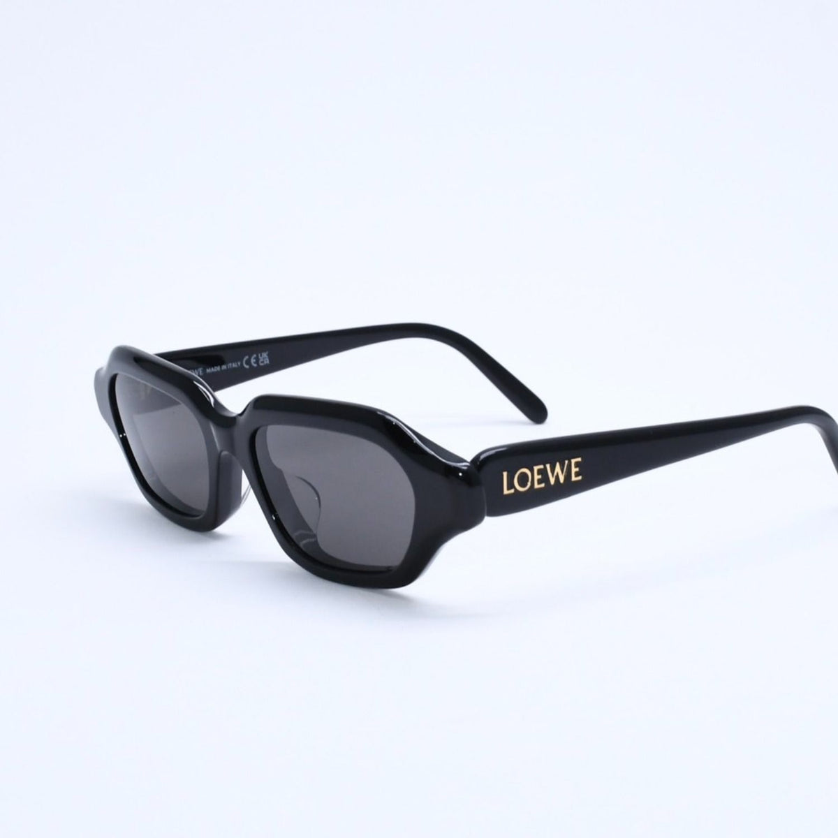 Loewe Rectangular Slim Sunglasses 17 140 Black Gray Eyewear Gold — view 3