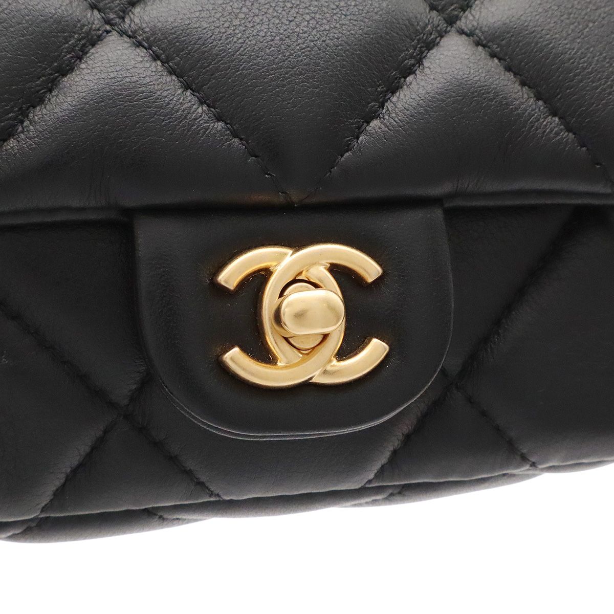 Chanel Quilted Chain Shoulder Bag Pouch Pochette Leather Black Gold — view 7
