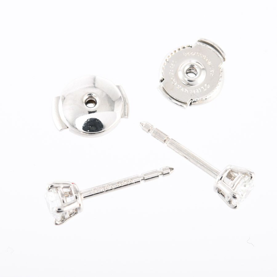 Tiffany & Co Earrings Stud Solitaire — view 2