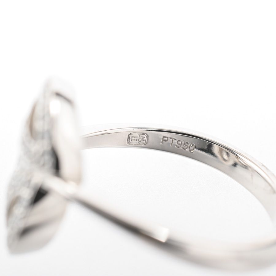 Harry Winston Ring Lily Cluster Mini — view 4