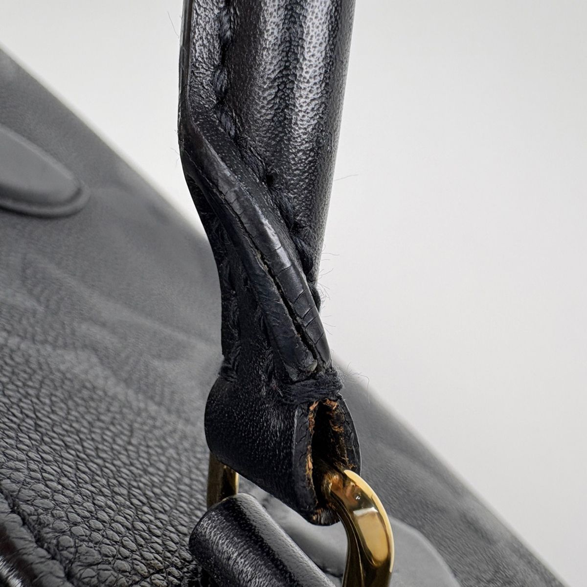Louis Vuitton On The Go GM Tote Bag 2-Way Monogram Empreinte Noir — view 7