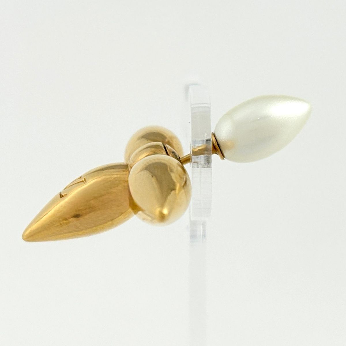Louis Vuitton Boucles D'oreilles Earrings Faux Pearl Gold — view 2