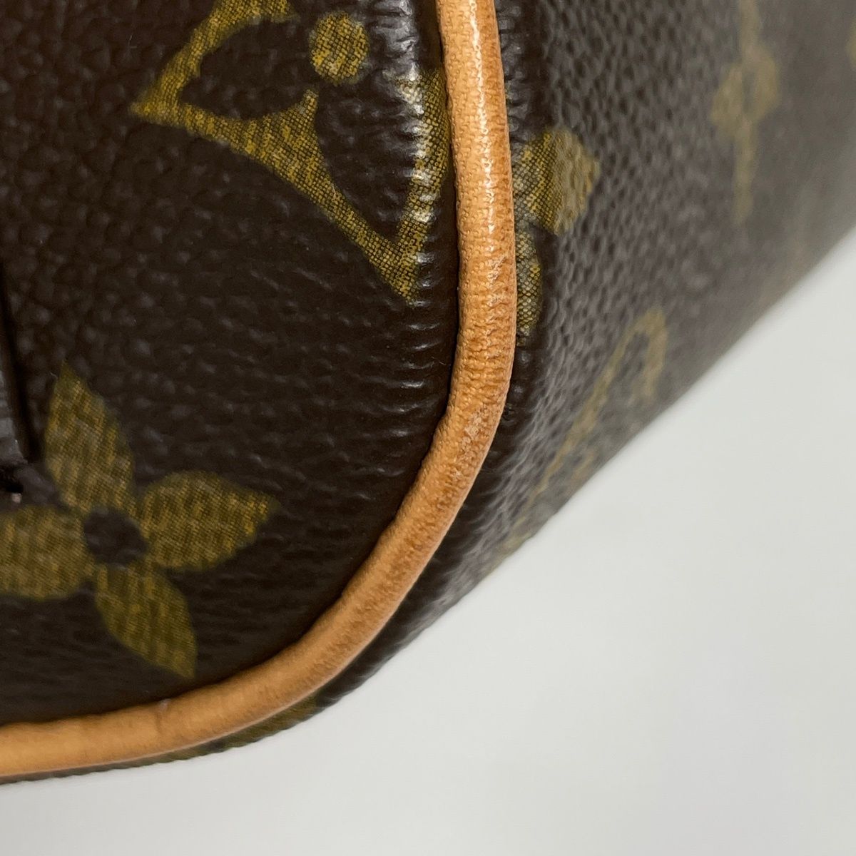 Louis Vuitton Excentri Cite Handbag Monogram Brown — view 3