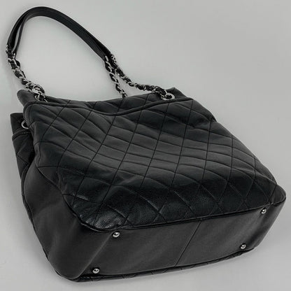 Chanel Tote Bag CC Logo Quilted Caviar Leather Black — view 2