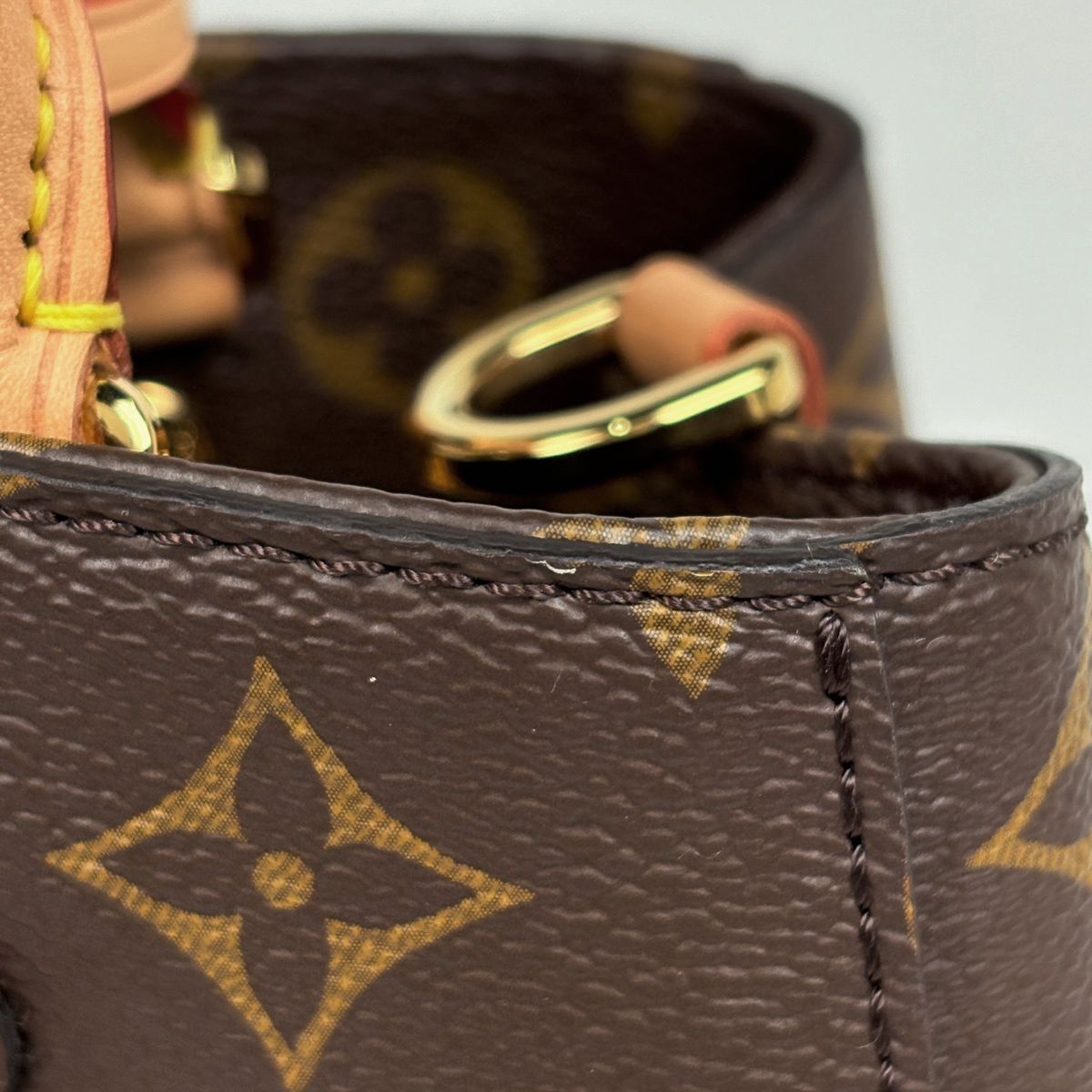 Louis Vuitton Montaigne BB 2-Way Shoulder Bag Monogram Brown — view 5
