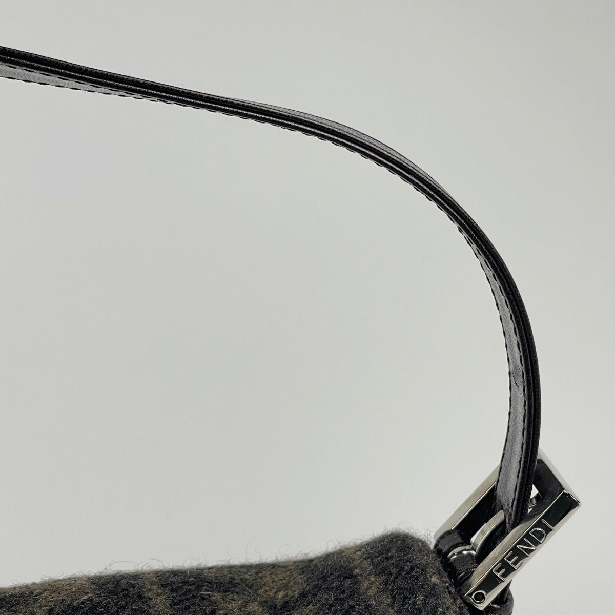 Fendi Shoulder Bag Zucca Pattern Mamma Baguette Fabric Brown — view 7