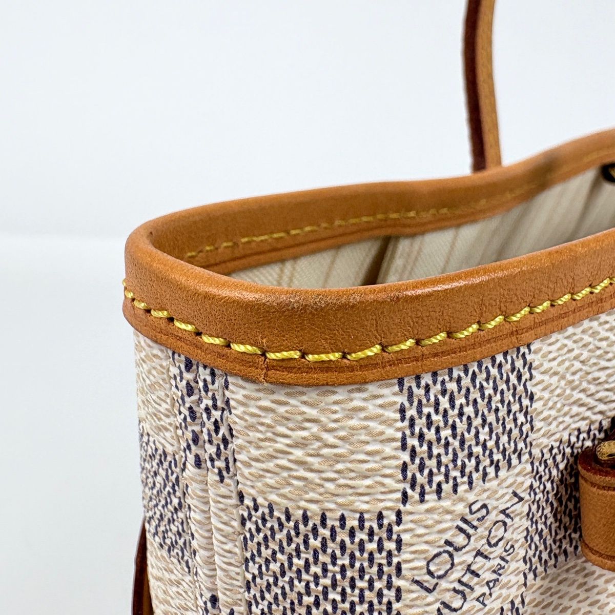 Louis Vuitton Neverfull PM Tote Bag Damier Azur White — view 4
